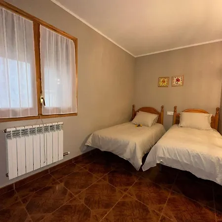 Casa Costa Apartman Laspaúles